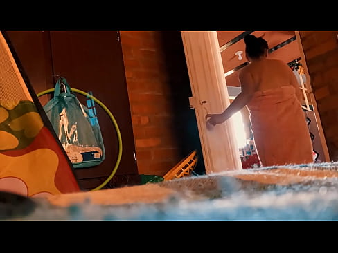 ❤️ O meu tio segue-me no chuveiro, fode-me enquanto tomo um duche. ❤❌ Porno em porno pt.liporno.ru ️❤