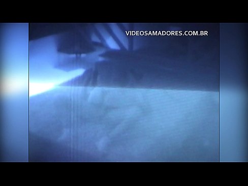❤️ O marido filma a mulher a foder o vizinho e descobre que ele é um cornudo ❤❌ Porno em porno pt.liporno.ru ️❤